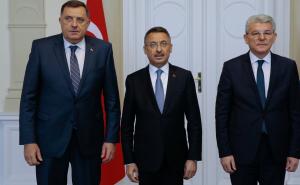 Potpredsjednik Turske Fuat Oktay sastao se sa Dodikom i Džaferovićem 